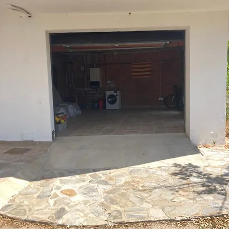 Dom wakacyjny Casa Con Vista Y Jardin, A 20' De La Playa Sant Cebrià de Vallalta