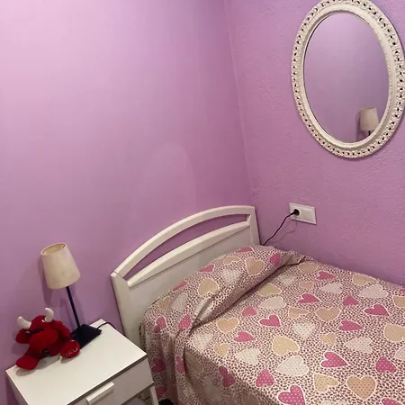 Casa Con Vista Y Jardin, A 20' De La Playa Holiday home *